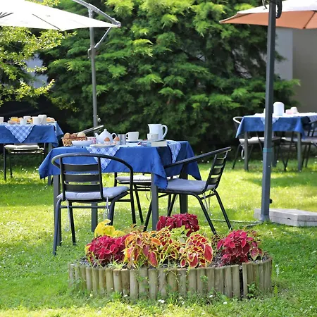 Relais Bb Pacengo Bed & Breakfast