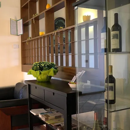 Relais Bb Pacengo Couette-café