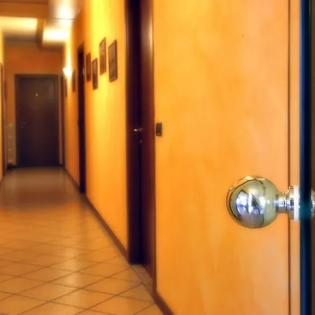 فندق مبيت وإفطار Relais Bb Pacengo 4*