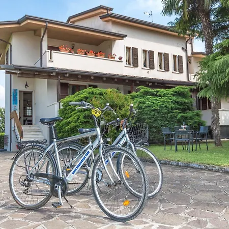 Relais Bb Pacengo فندق مبيت وإفطار لاتيزي