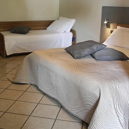 Relais Bb Pacengo Отель типа 