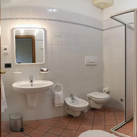 Relais Bb Pacengo Отель типа 